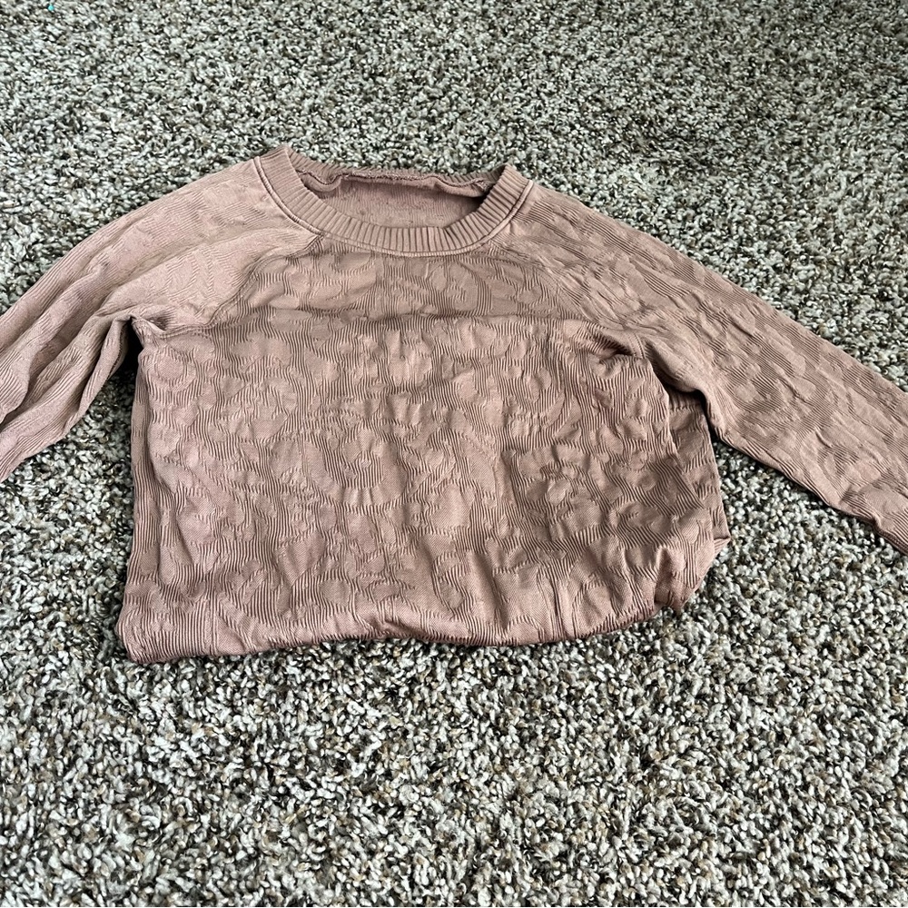 Lululemon top